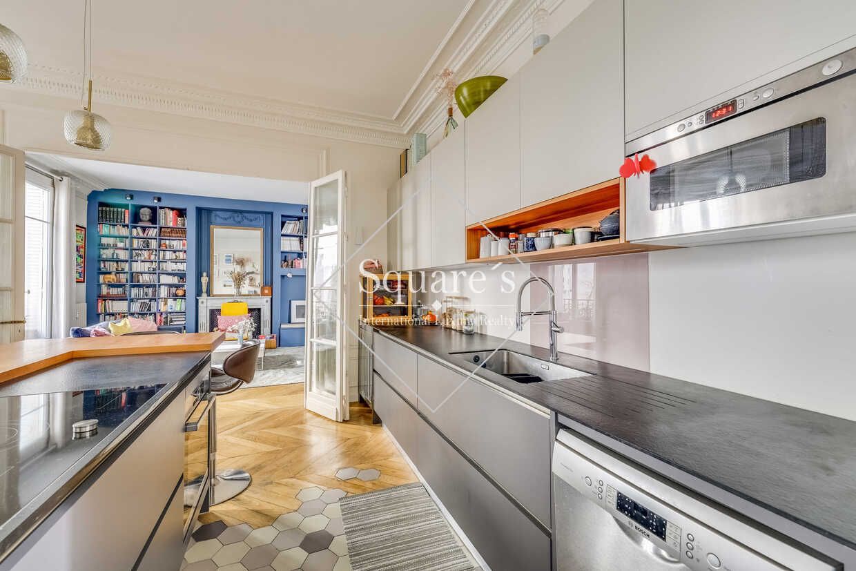 apartment 4 Rooms for sale on Paris 17ème (75017)