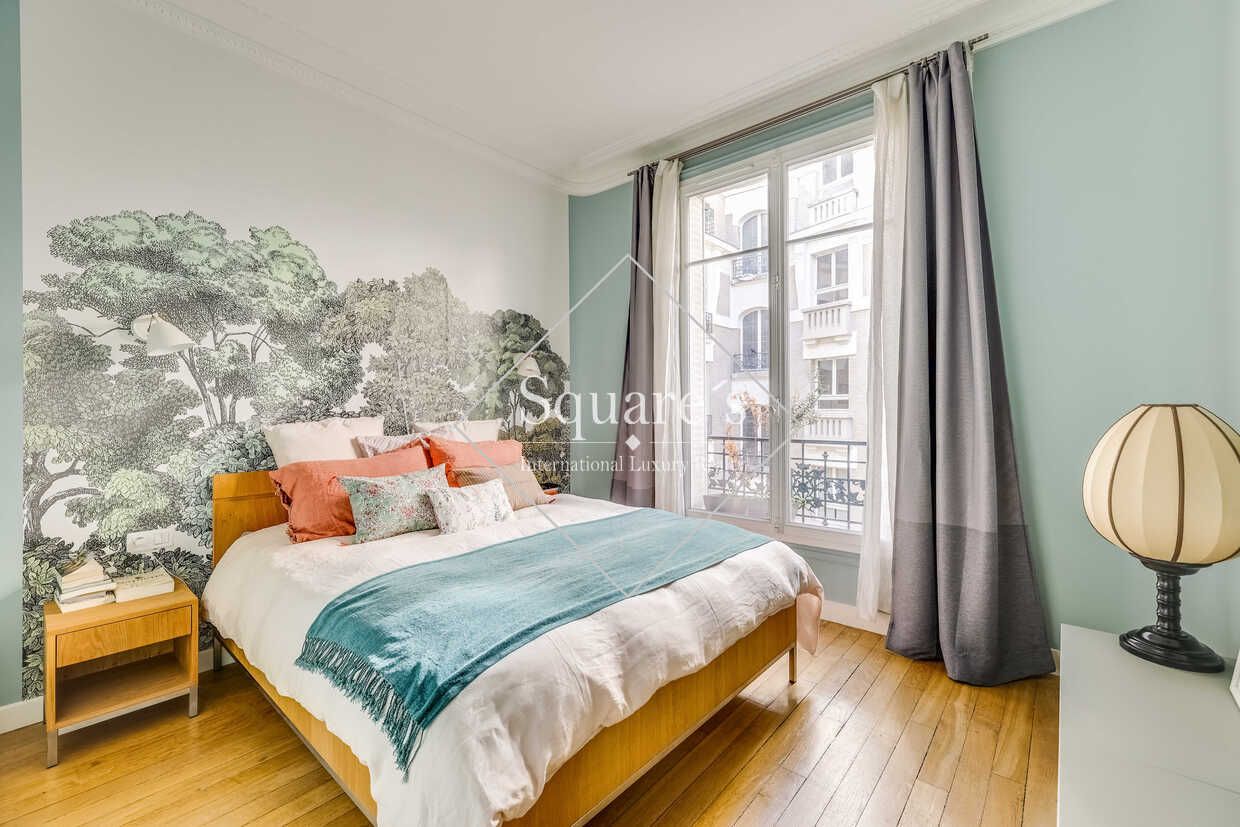 apartment 4 Rooms for sale on Paris 17ème (75017)