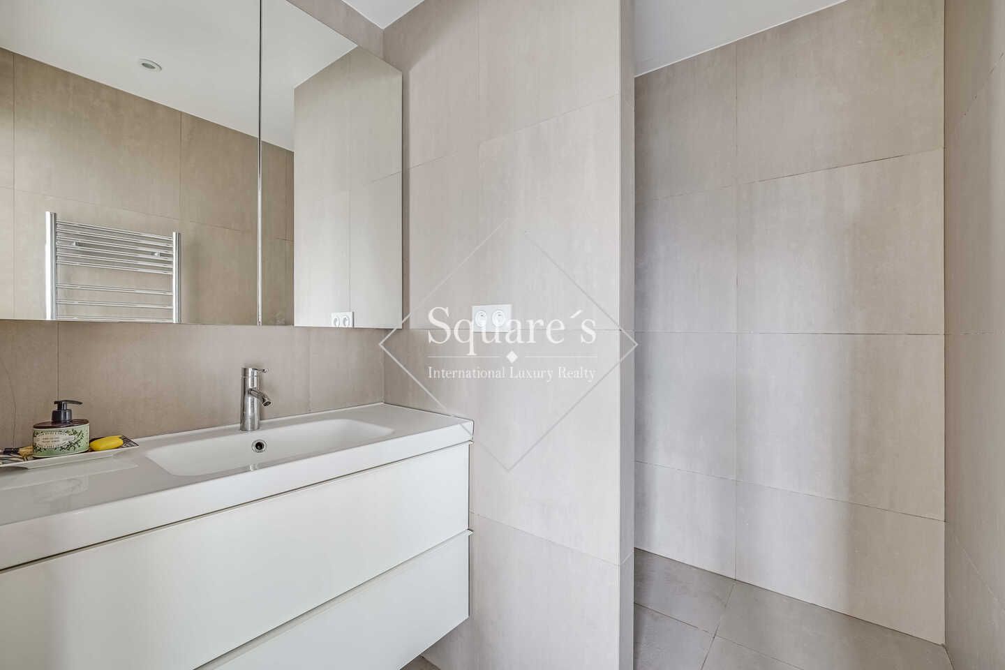 apartment 2 Rooms for sale on Paris 16ème (75016)