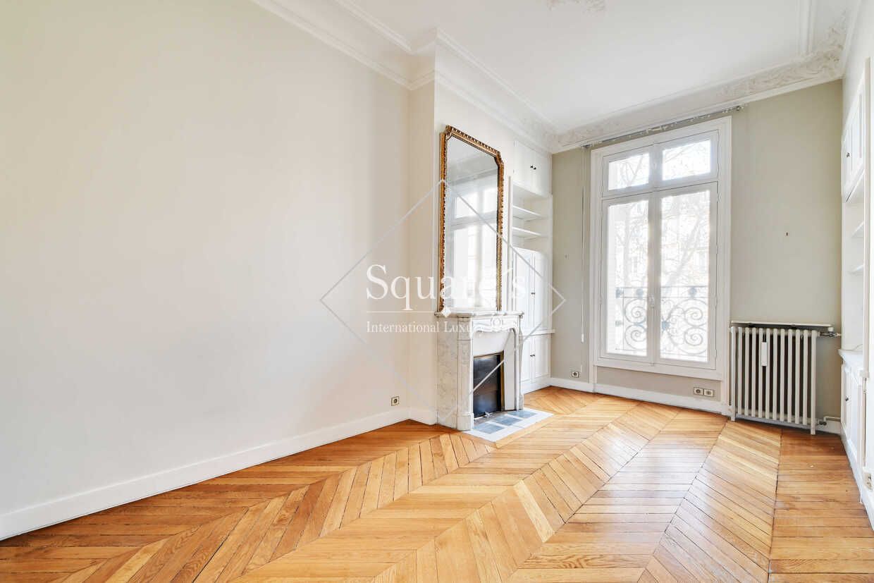 apartment 5 Rooms for sale on Paris 7ème (75007)