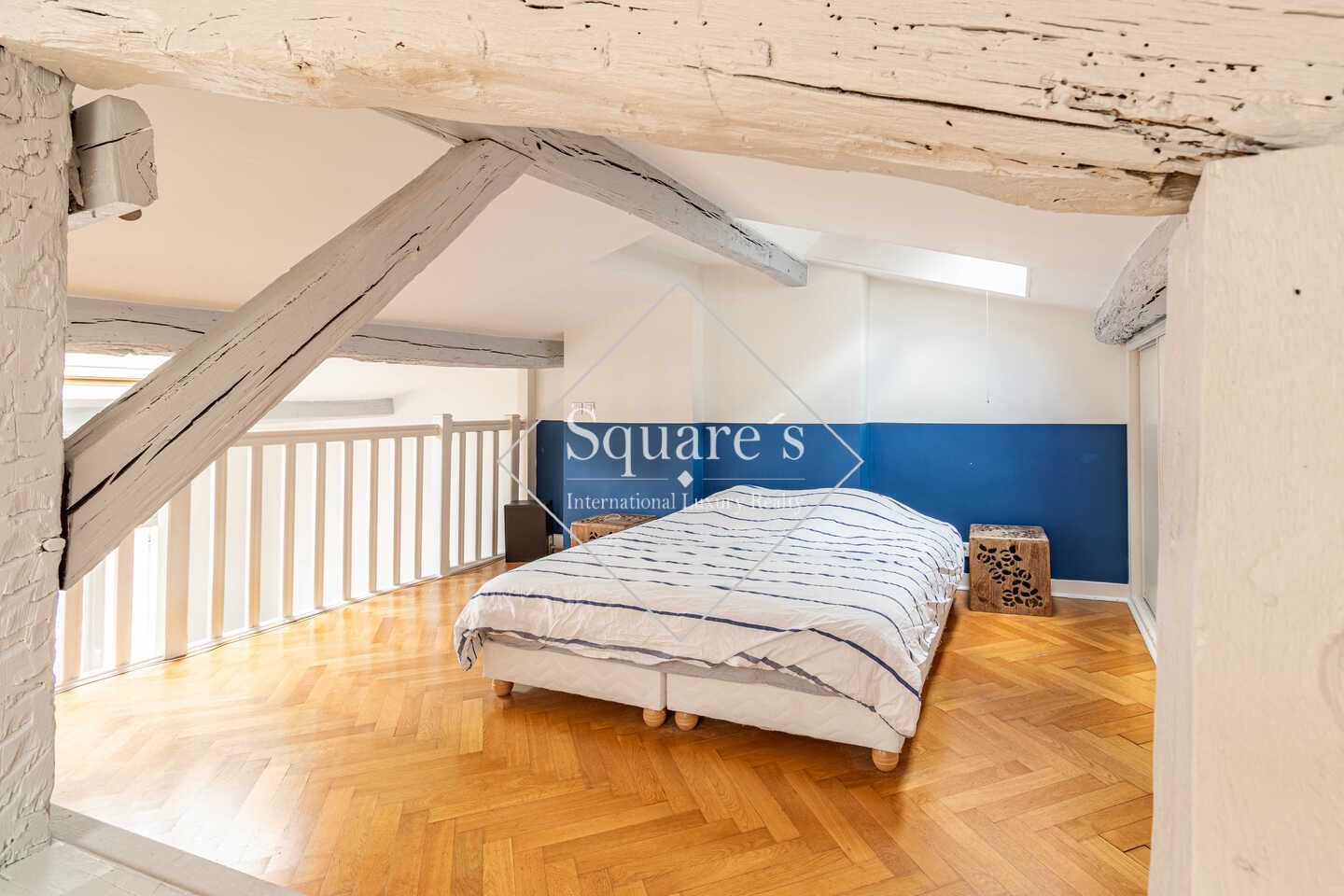 apartment 5 Rooms for sale on Paris 17ème (75017)