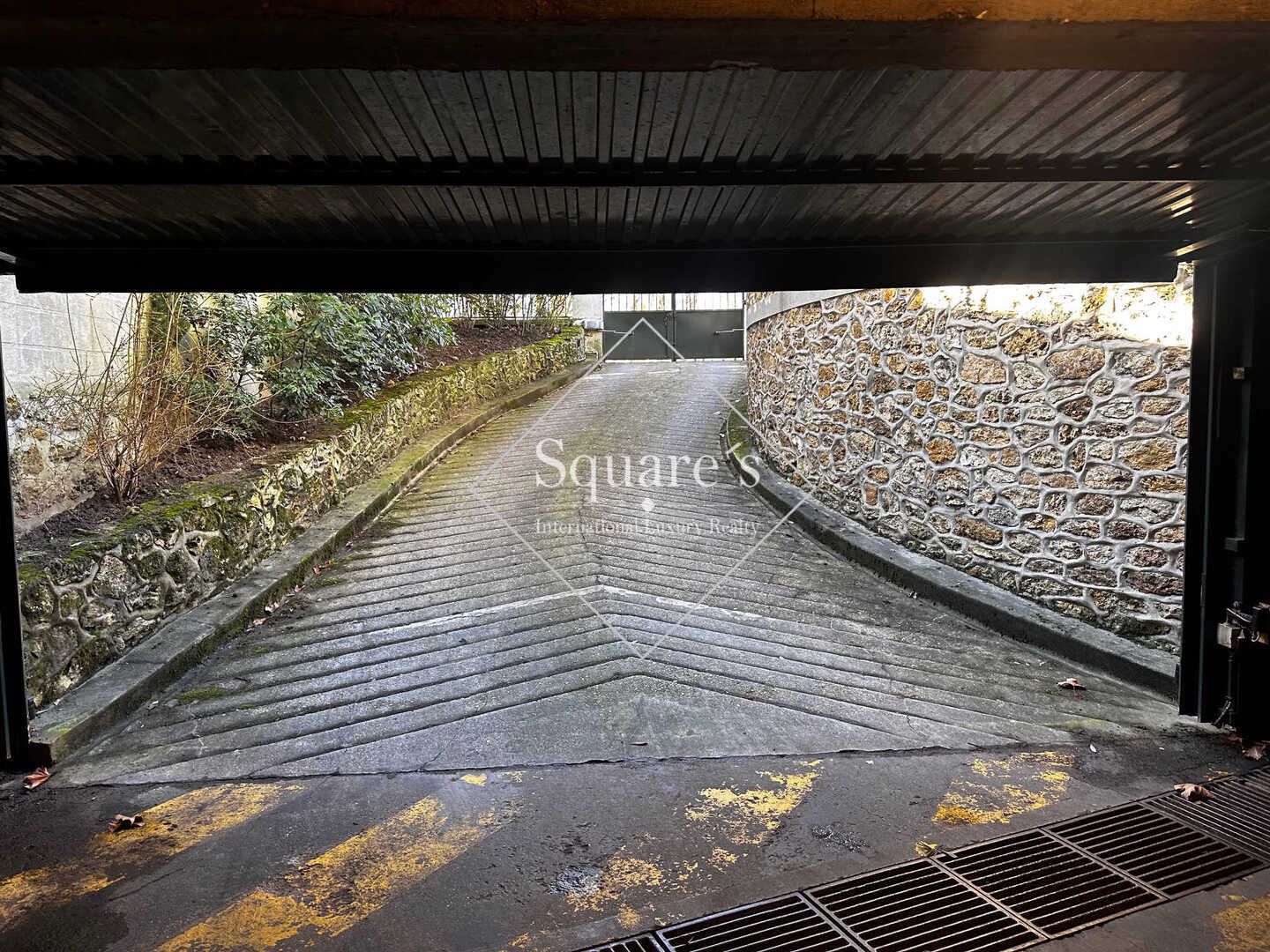 parking space for sale on Neuilly-sur-Seine (92200)