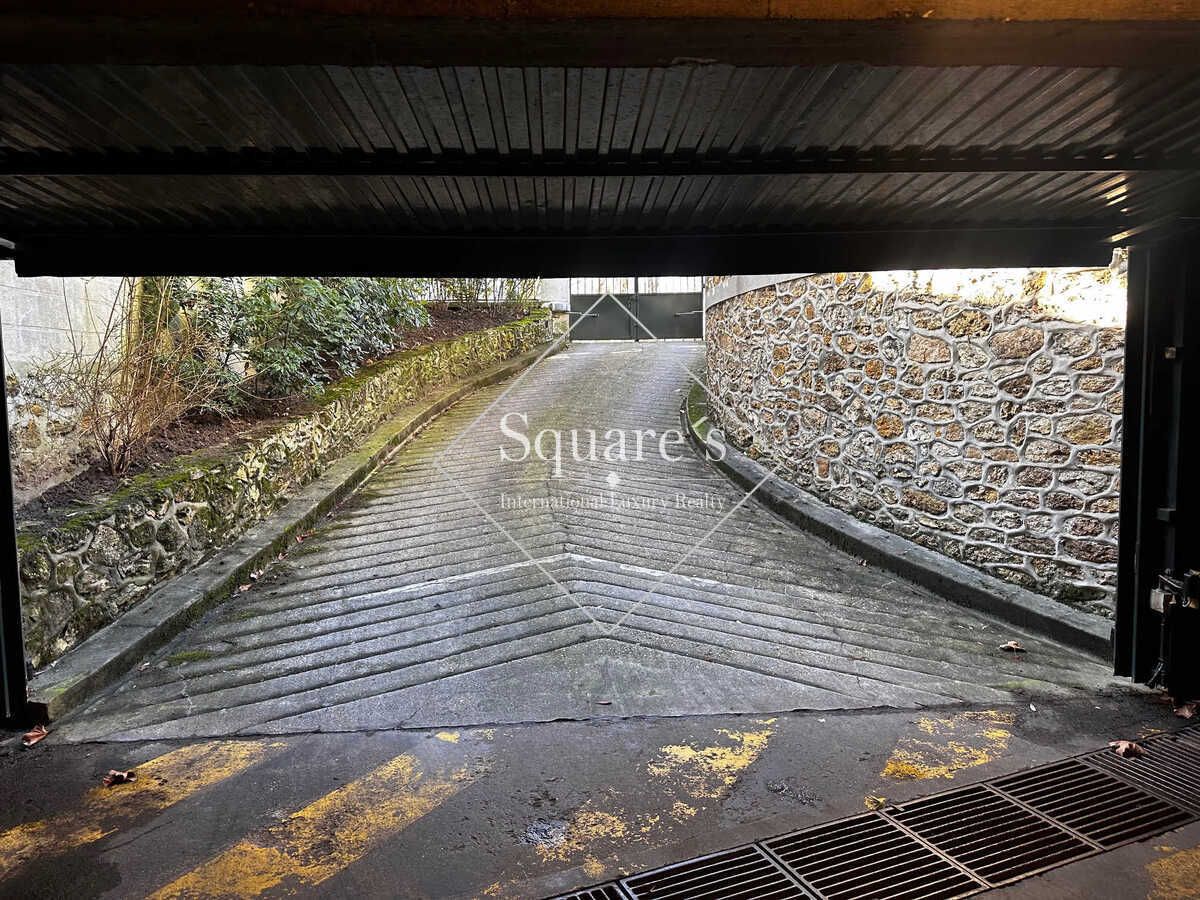 parking space for sale on Neuilly-sur-Seine (92200)