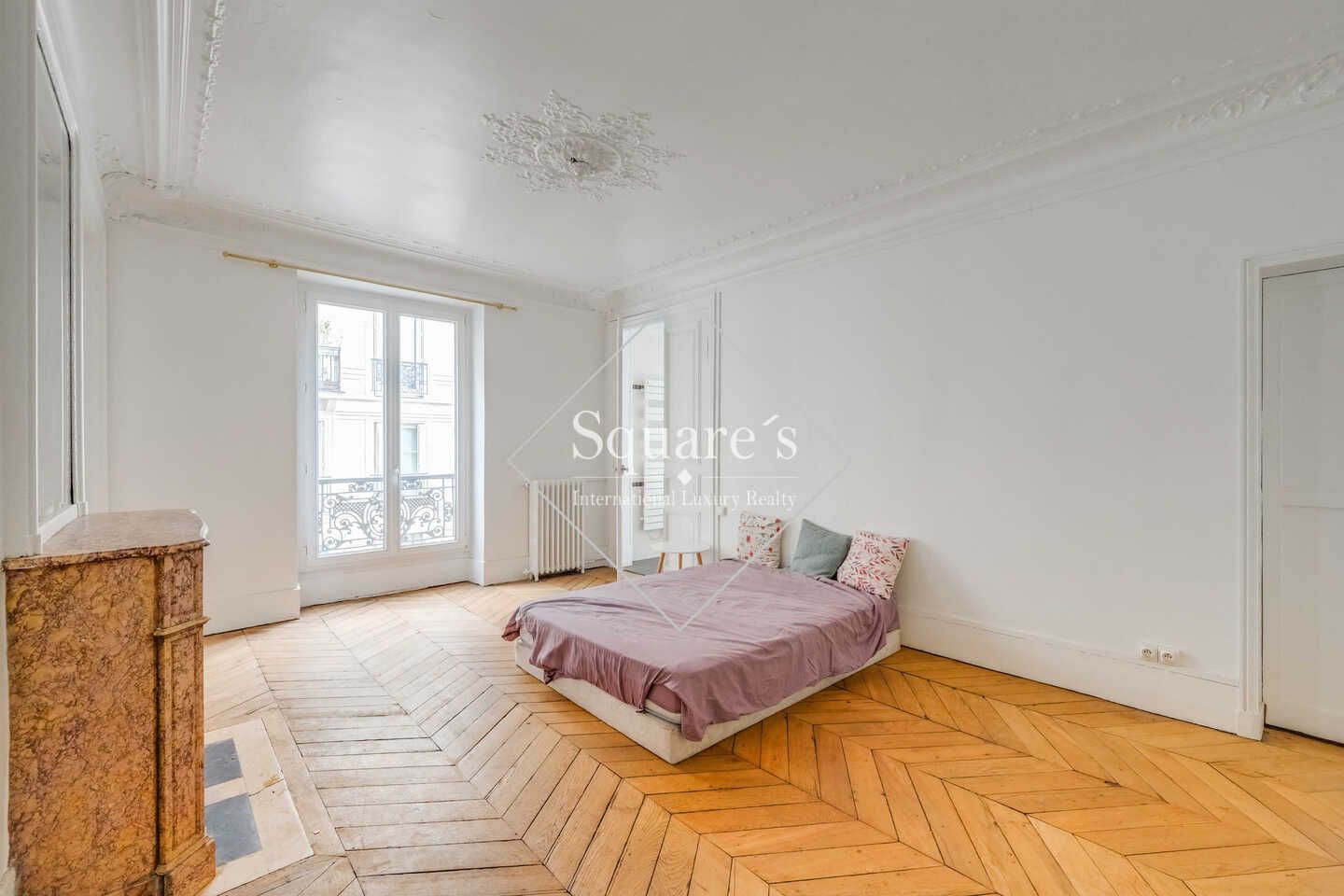 apartment 4 Rooms for sale on Paris 9ème (75009)