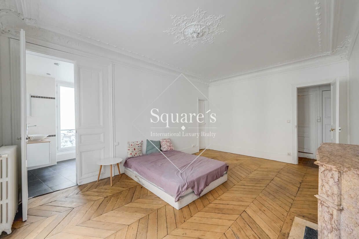 apartment 4 Rooms for sale on Paris 9ème (75009)