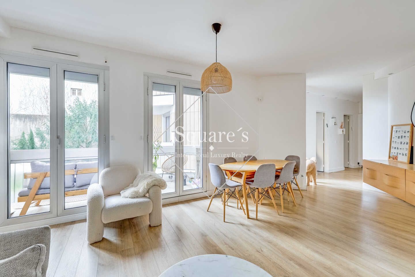 apartment 3 Rooms for sale on Neuilly-sur-Seine (92200)
