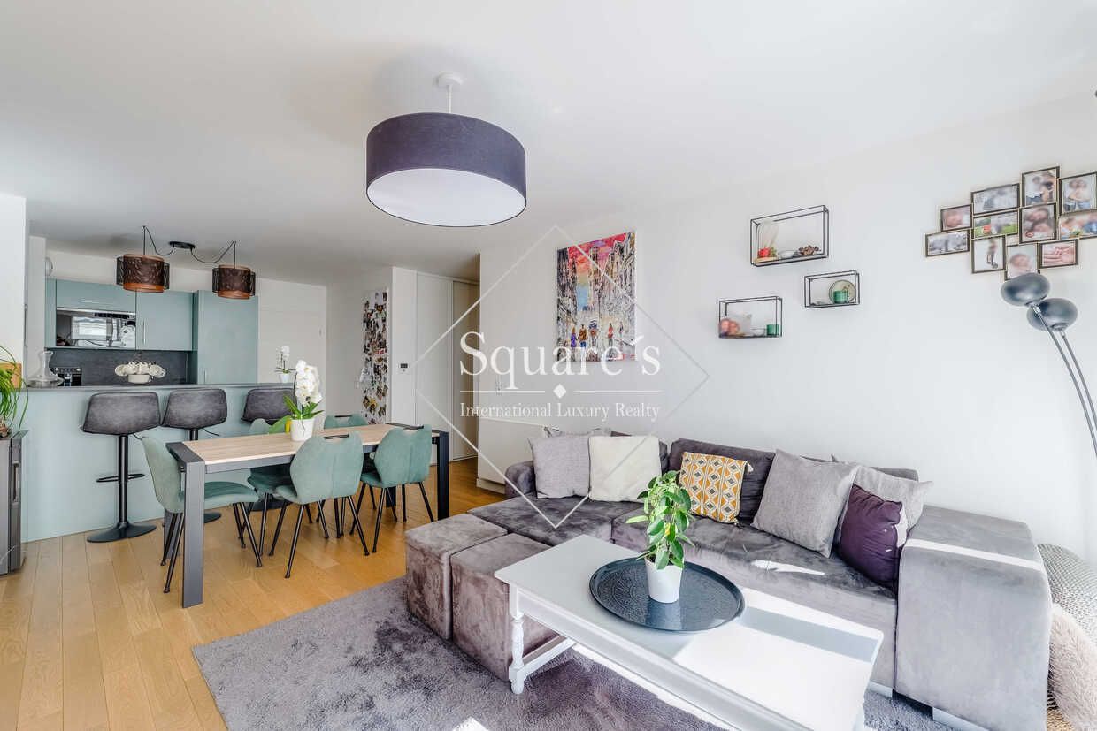 apartment 3 Rooms for sale on La Garenne Colombes (92250)