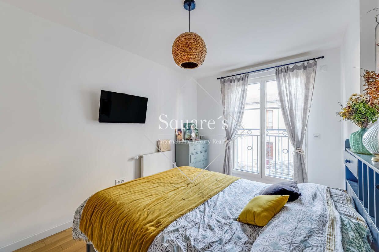 apartment 3 Rooms for sale on La Garenne Colombes (92250)