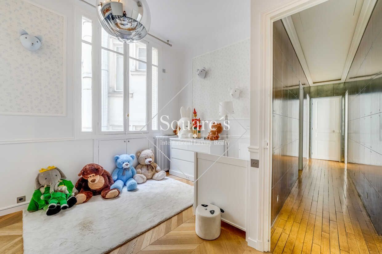 appartement 5 Pièces en vente sur Paris 17ème (75017)