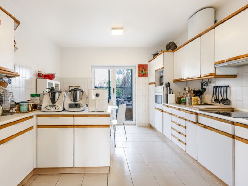 apartment 5 Rooms for sale on Cascais (2750)