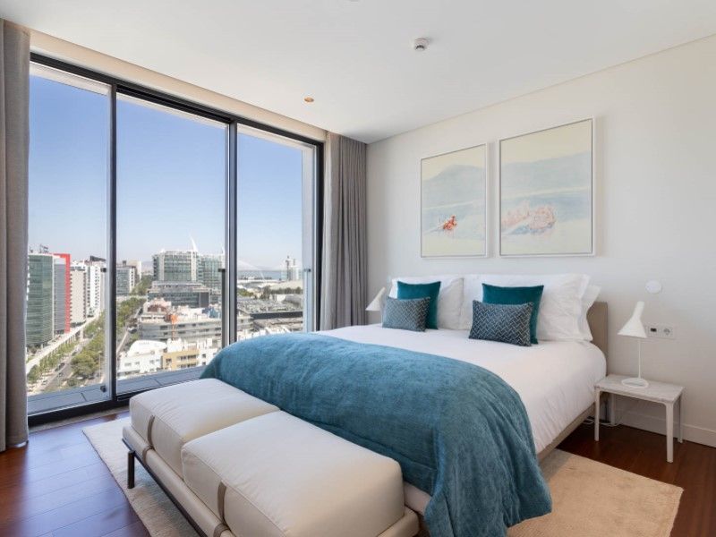 appartement 8 Pièces en vente sur Lisboa (1990)