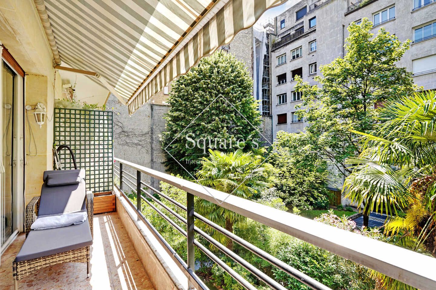 apartment 2 Rooms for sale on Neuilly-sur-Seine (92200)