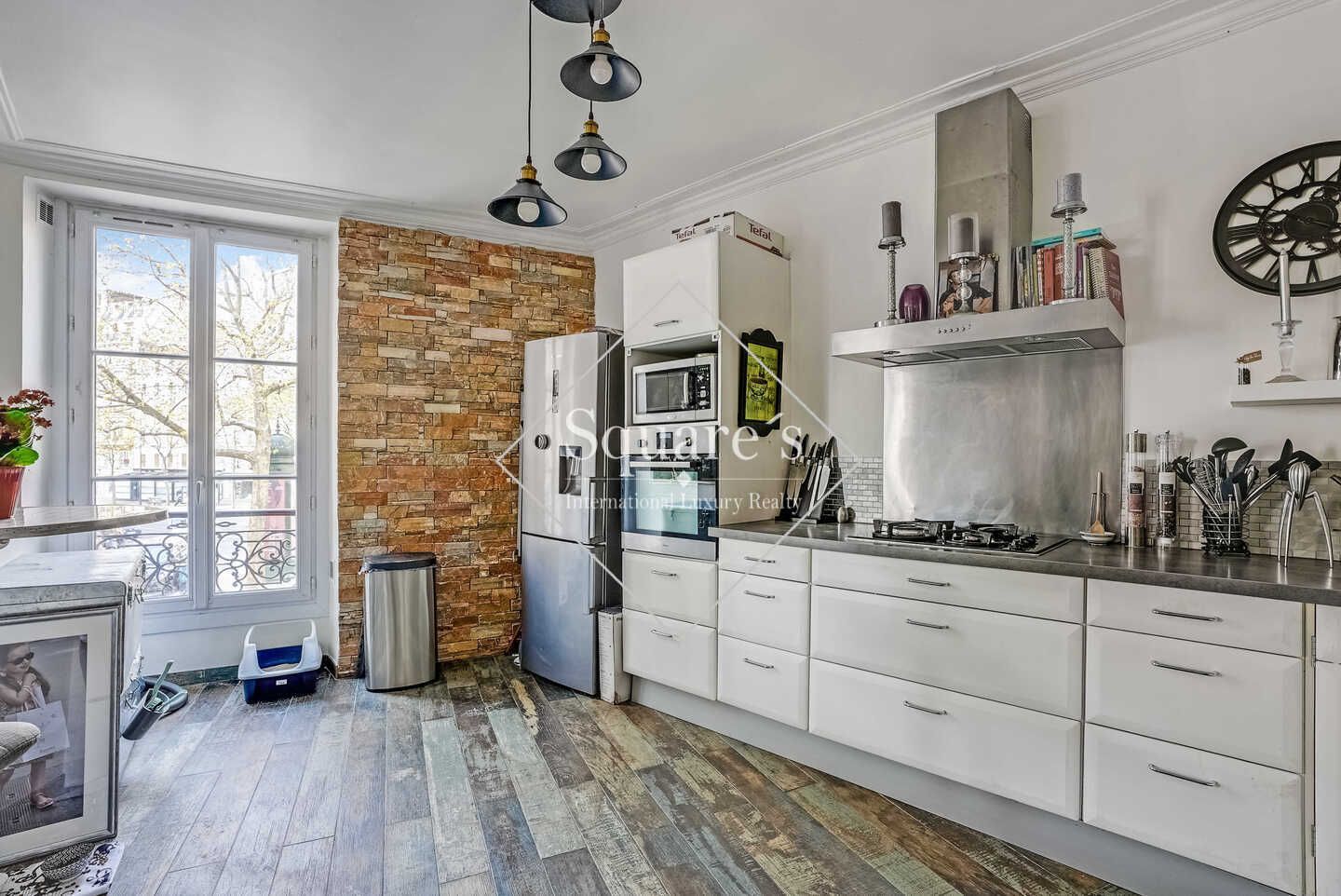 apartment 4 Rooms for sale on Paris 17ème (75017)