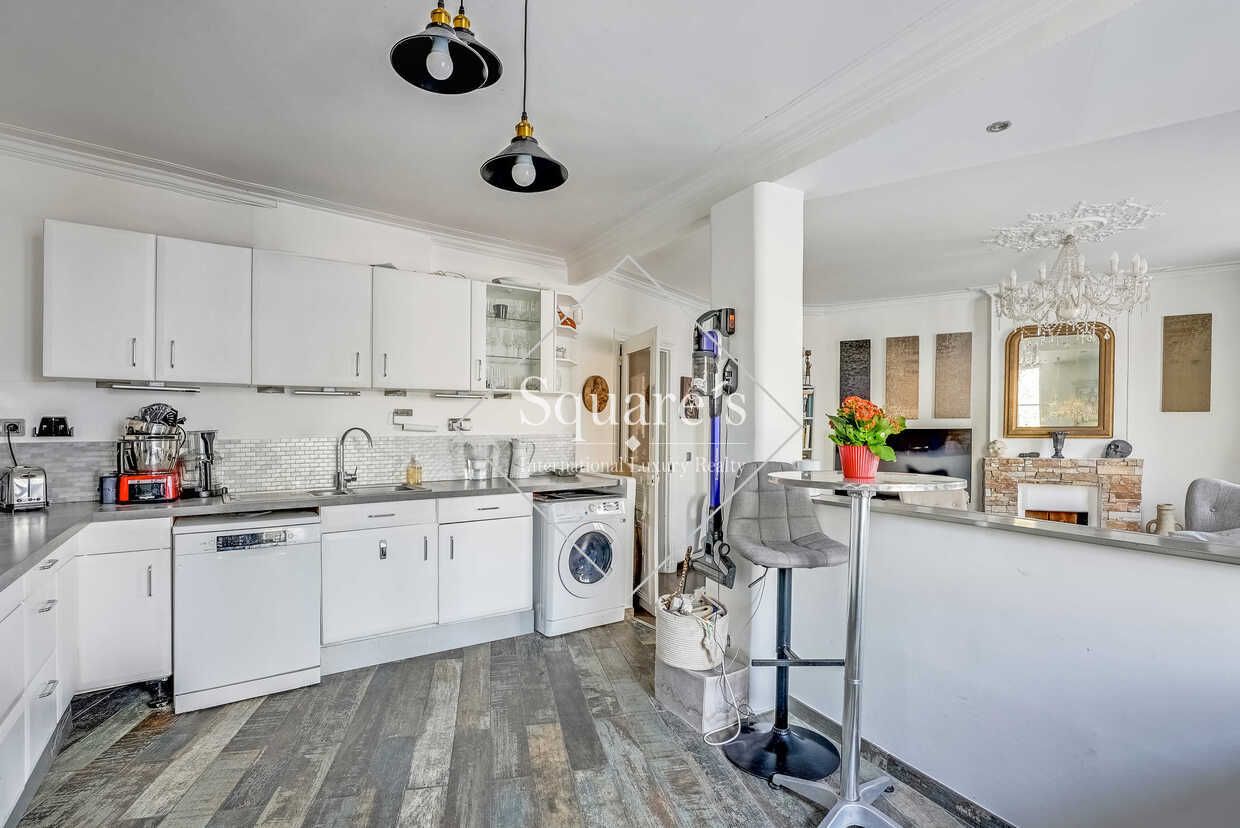 apartment 4 Rooms for sale on Paris 17ème (75017)