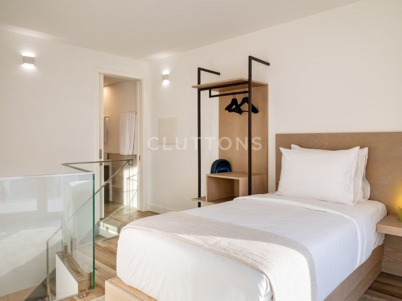 house 4 Rooms for sale on Vila Nova de Gaia (4430)