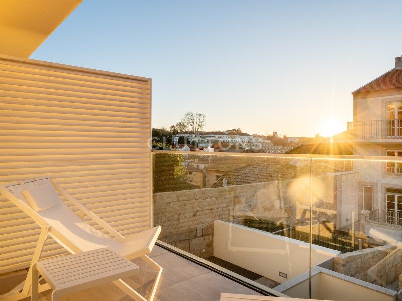 house 4 Rooms for sale on Vila Nova de Gaia (4430)