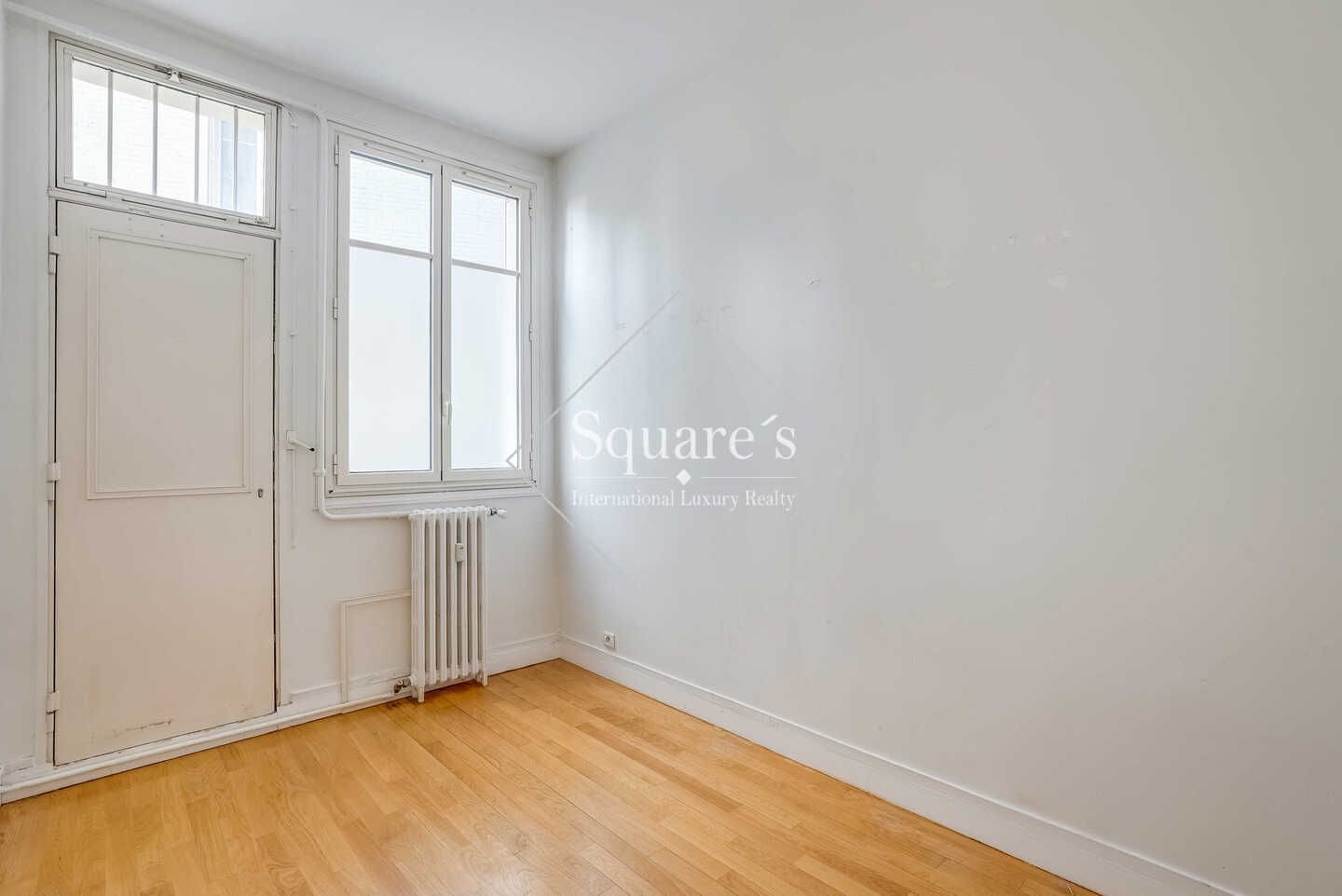 apartment 5 Rooms for sale on Neuilly-sur-Seine (92200)