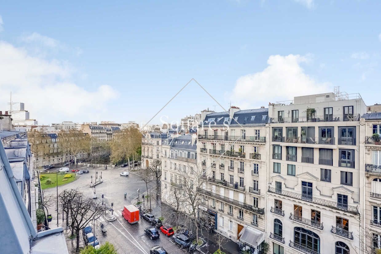 apartment 5 Rooms for sale on Paris 17ème (75017)