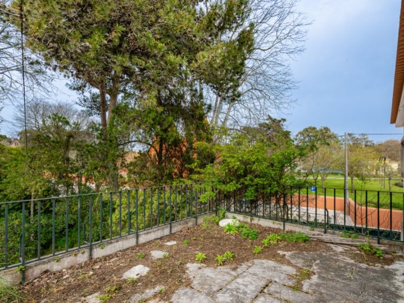 house 14 Rooms for sale on Cascais (2750)