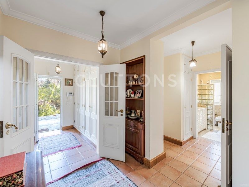 house 9 Rooms for sale on Cascais (2755)