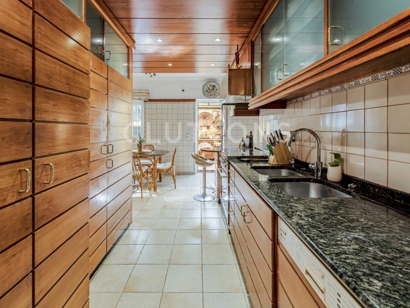 house 9 Rooms for sale on Cascais (2755)