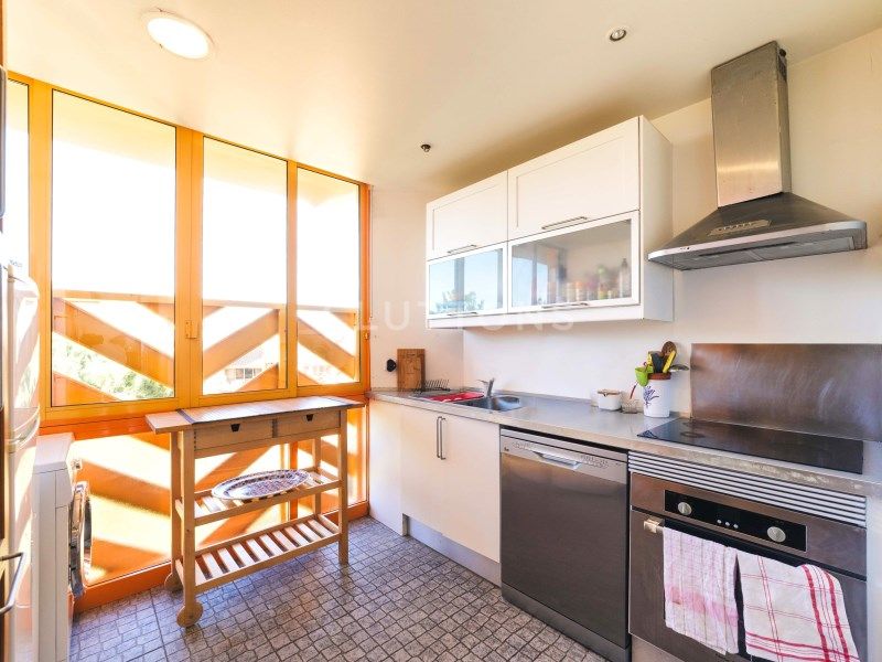 apartment 5 Rooms for sale on Cascais (2750)