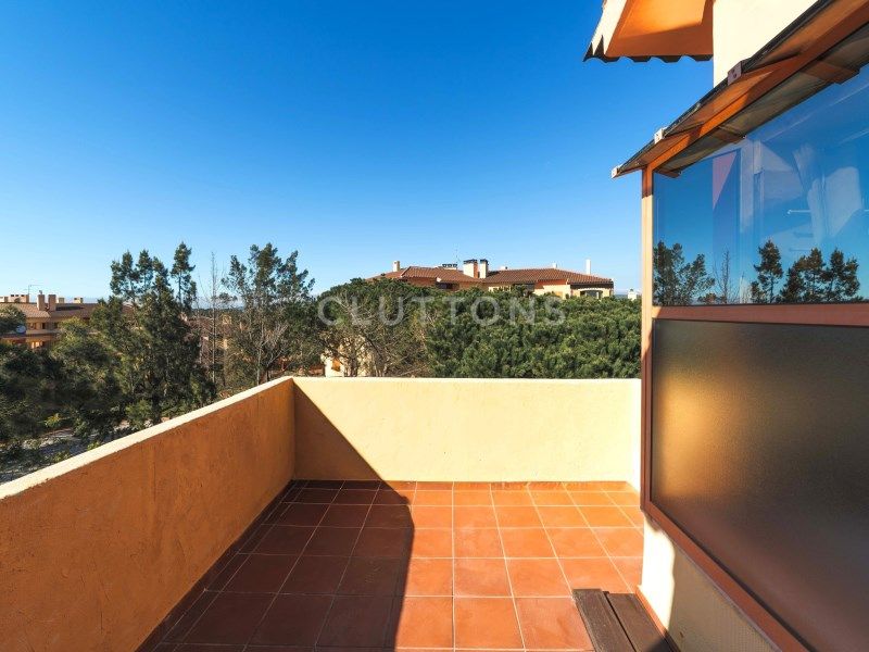 apartment 5 Rooms for sale on Cascais (2750)