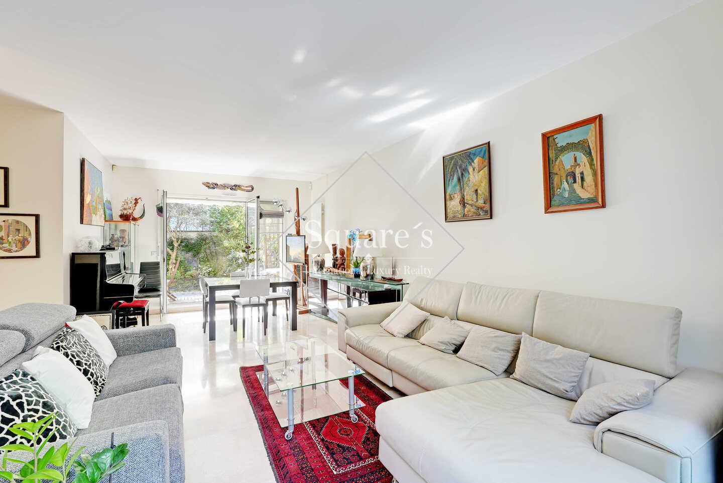 apartment 4 Rooms for sale on Neuilly-sur-Seine (92200)