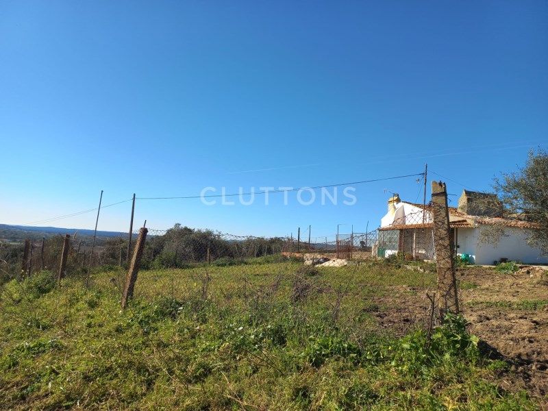 land for sale on Évora (7000)