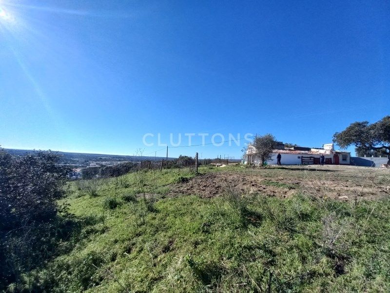 land for sale on Évora (7000)