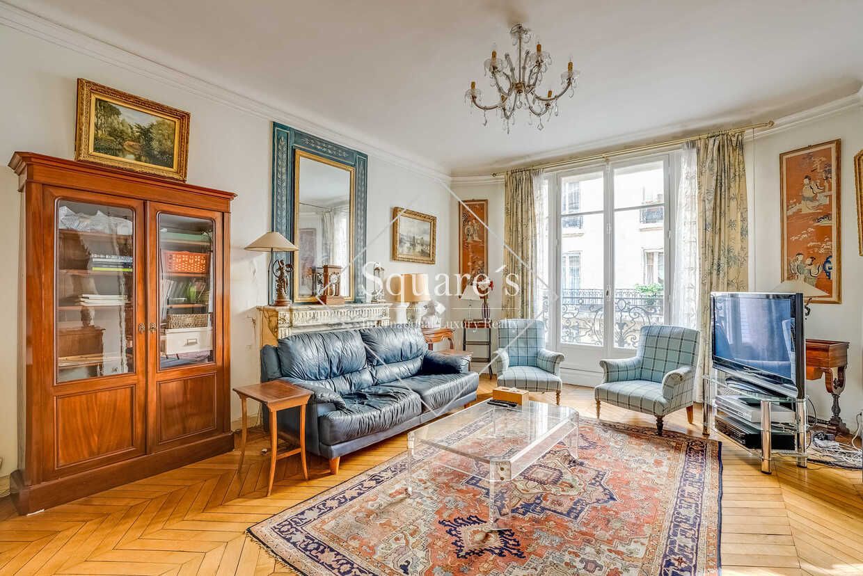 apartment 6 Rooms for sale on Paris 17ème (75017)