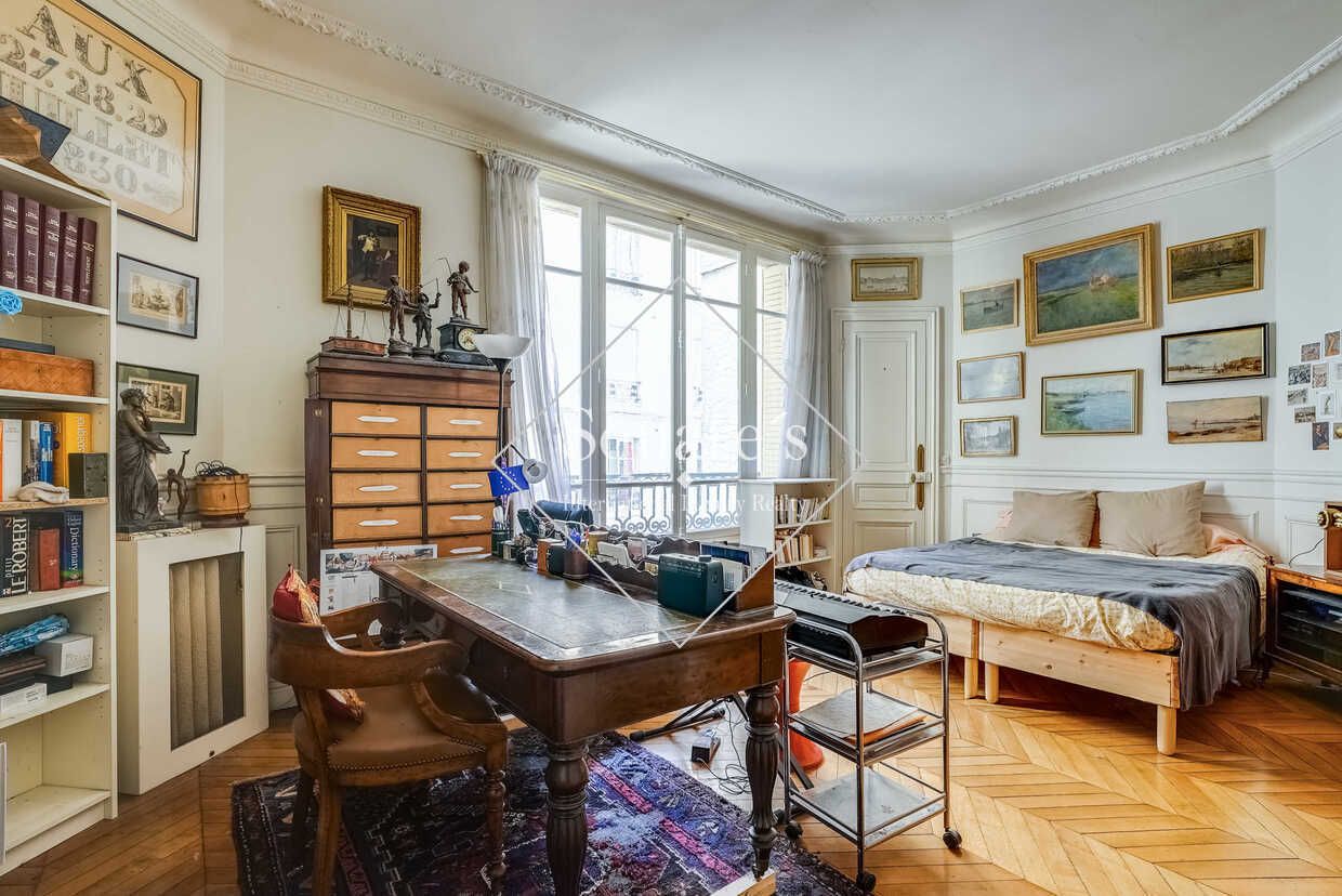 apartment 6 Rooms for sale on Paris 17ème (75017)