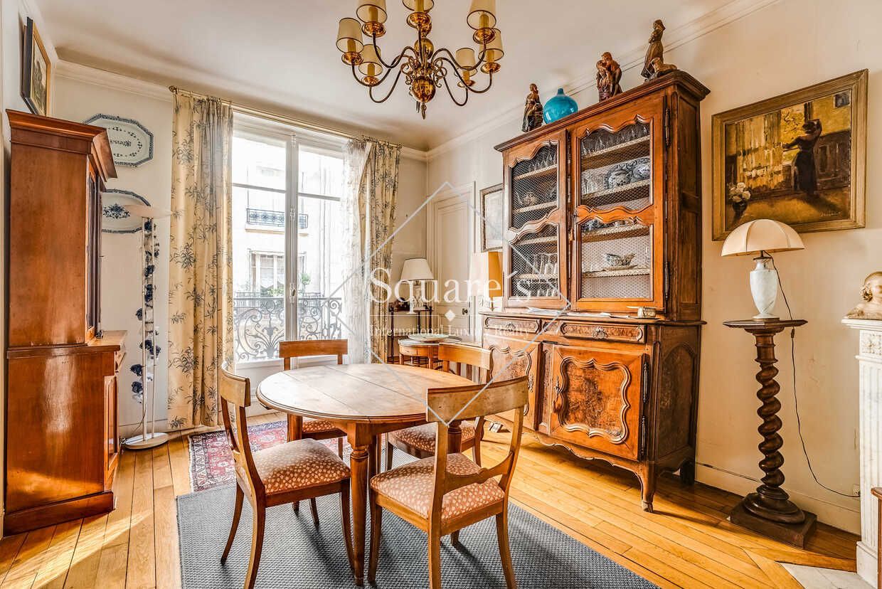 apartment 6 Rooms for sale on Paris 17ème (75017)