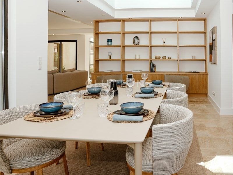 maison 10 Pièces en vente sur Faro (8005)