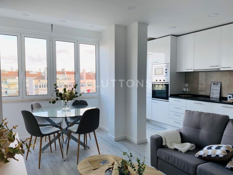 apartment 6 Rooms for sale on Lisboa (1500)