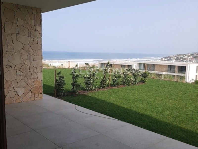 house 5 Rooms for sale on Óbidos (2510)