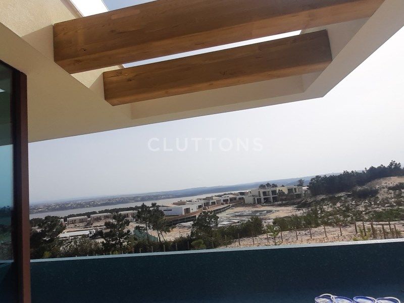 house 5 Rooms for sale on Óbidos (2510)