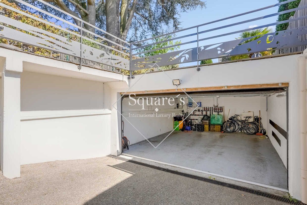 house 9 Rooms for sale on FOURQUEUX (78112)