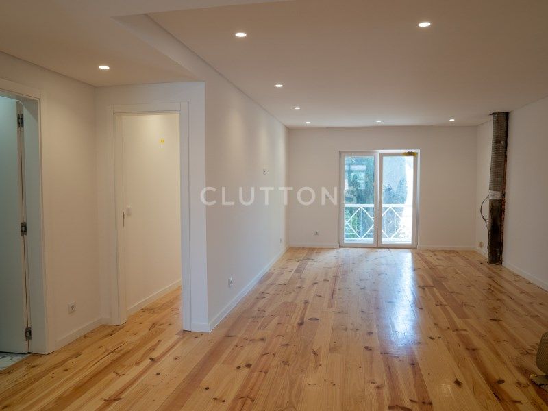 apartment 5 Rooms for sale on Cascais (2765)