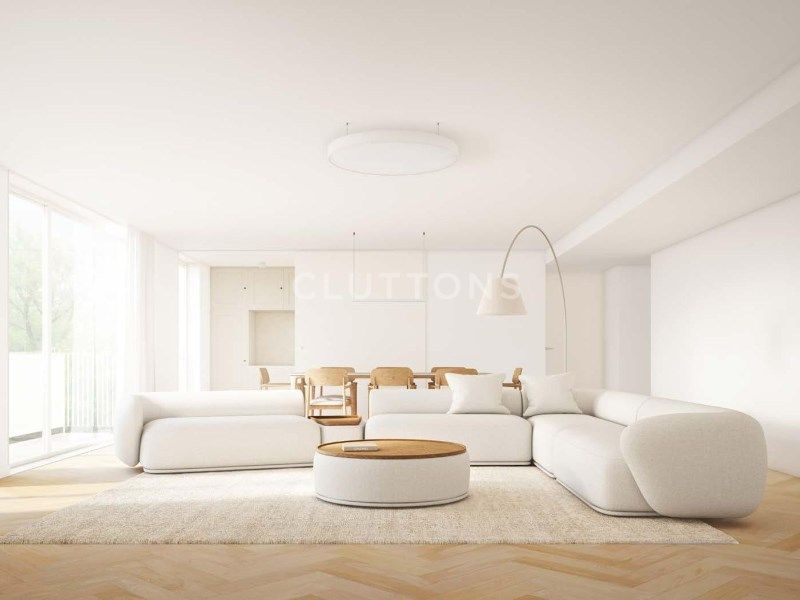 apartment 7 Rooms for sale on Lisboa (1300)
