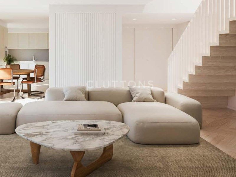 apartment 5 Rooms for sale on Lisboa (1300)