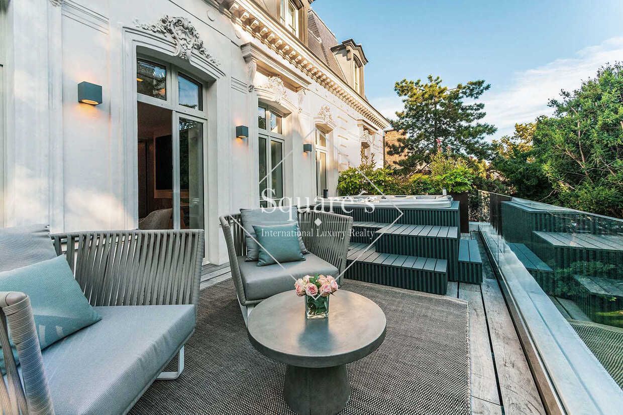 hôtel particulier 10 Pièces en vente sur Paris 16ème (75016)