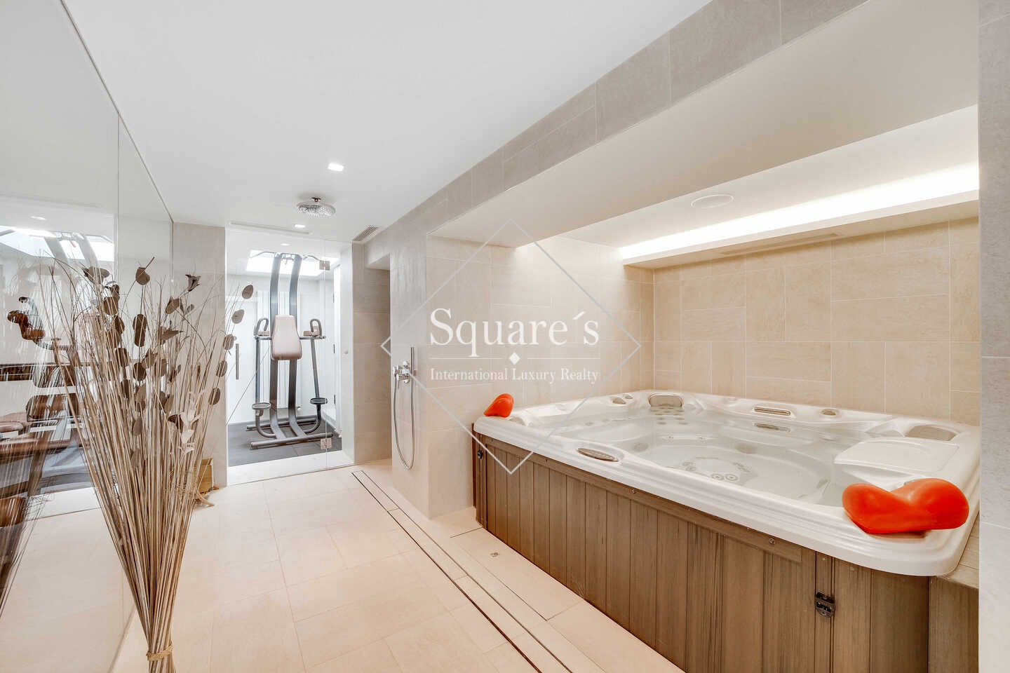 hôtel particulier 8 Pièces en vente sur Neuilly-sur-Seine (92200)