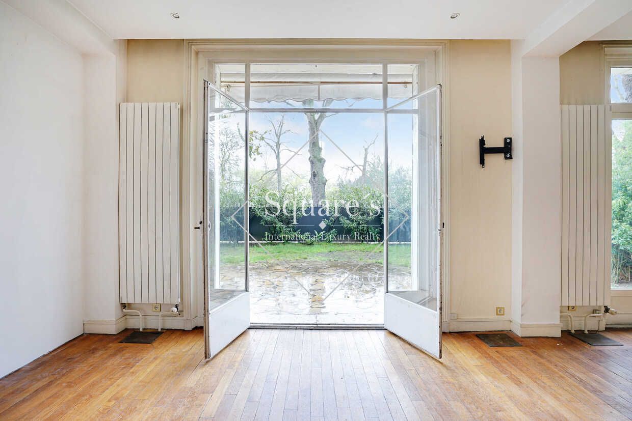 apartment 7 Rooms for sale on Neuilly-sur-Seine (92200)
