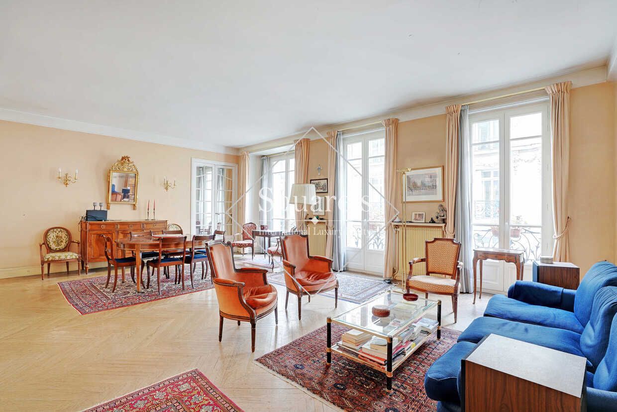 apartment 7 Rooms for sale on Paris 17ème (75017)