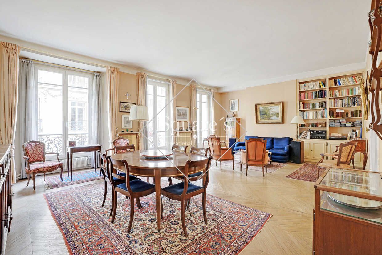 apartment 7 Rooms for sale on Paris 17ème (75017)