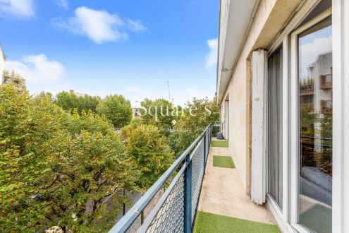 Sale Apartment Neuilly-sur-Seine 6&nbsp;Rooms 120&nbsp;m²