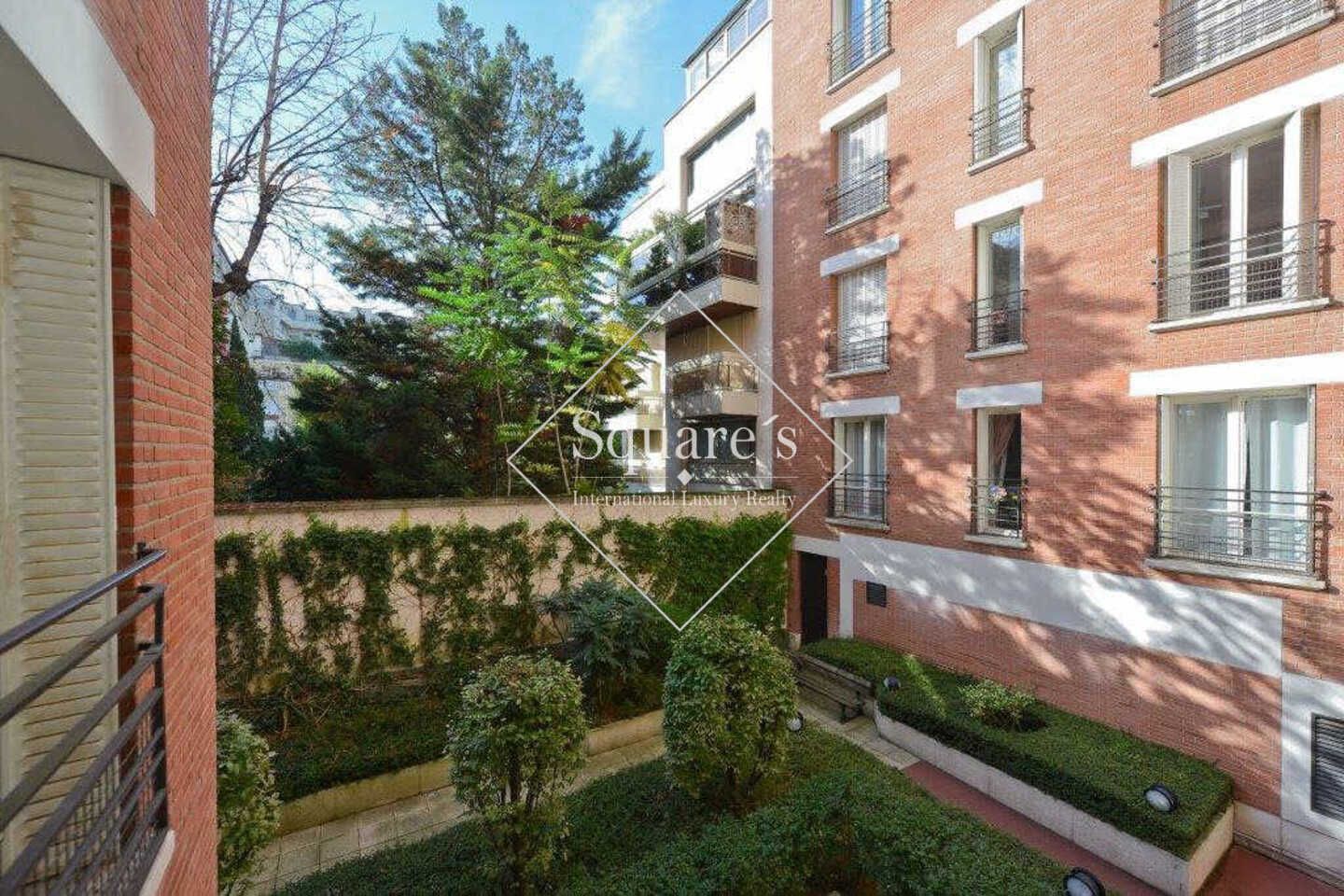 apartment 4 Rooms for rent on Neuilly-sur-Seine (92200)