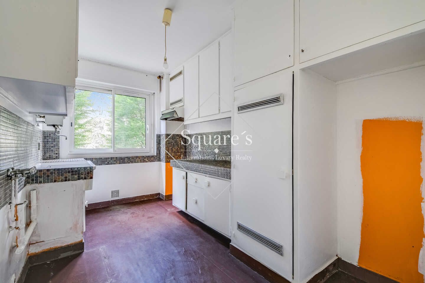 apartment 4 Rooms for sale on Neuilly-sur-Seine (92200)