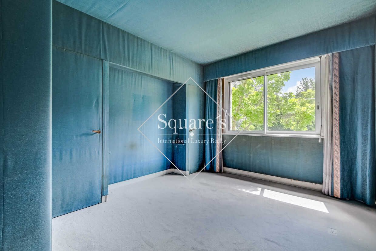 apartment 4 Rooms for sale on Neuilly-sur-Seine (92200)